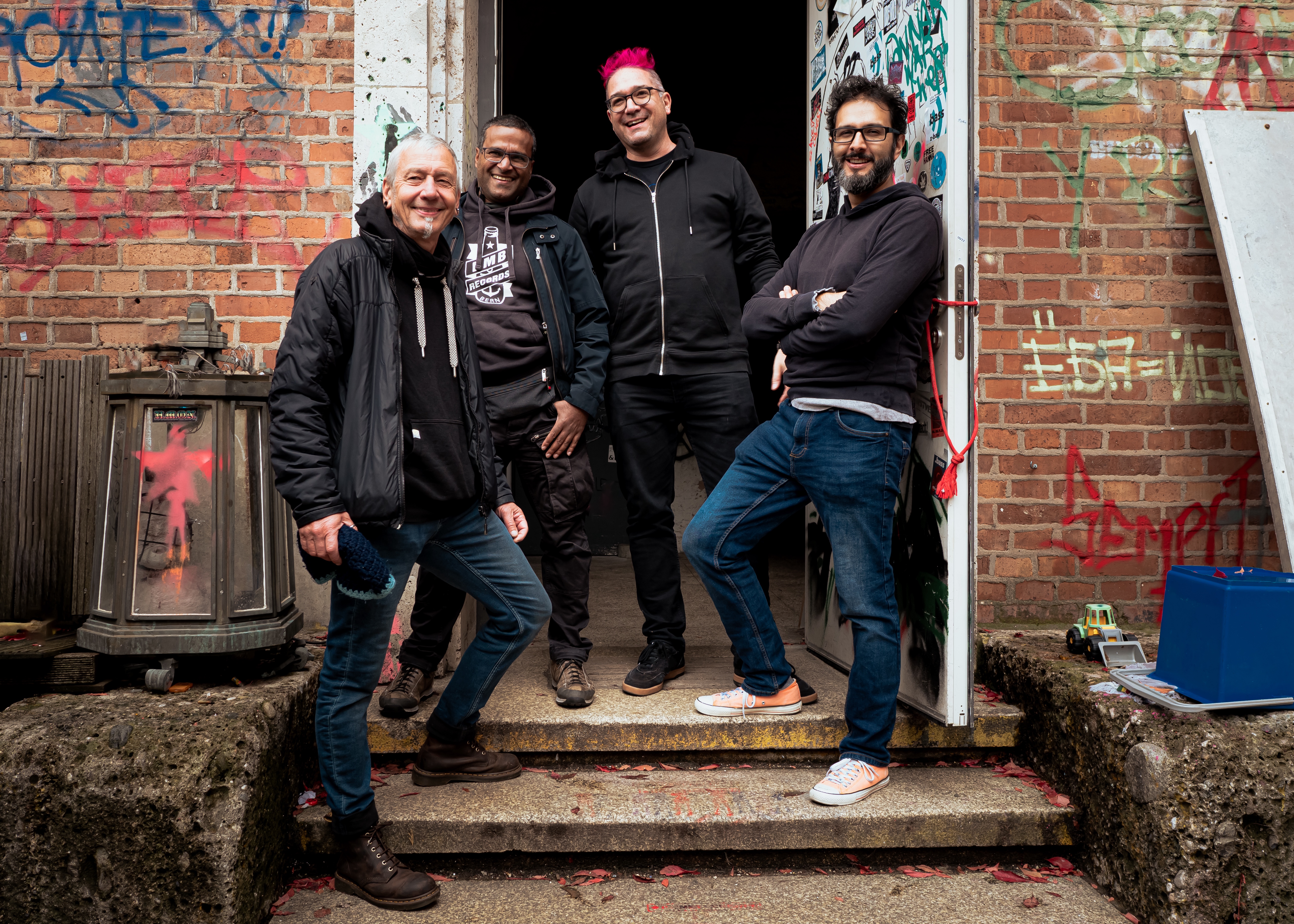 chokedbygum_bandphoto_2024_horizontal_full.jpg